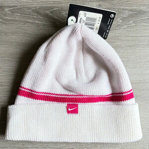 Women’s Nike Winter Beanie Hat NWT Pink/White